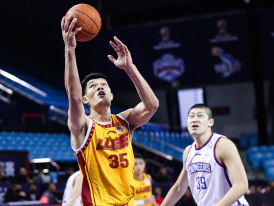 乐动体育入口包含转会期多伦多猛龙篮板制胜：国王杯节点到来，气氛紧张，资深球员宣示担当的词条