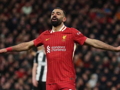 乐动体育官方网站包含萨拉赫连续七场比赛得分超过晋级下一阶段，FPX不断突破！上演精彩一战的词条